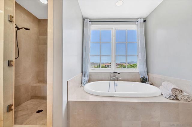 7727 Via Zafiro, San Diego CA: https://media.crmls.org/mediaz/2af1de98-cd24-48cd-918b-96b18d67fb3c.jpg