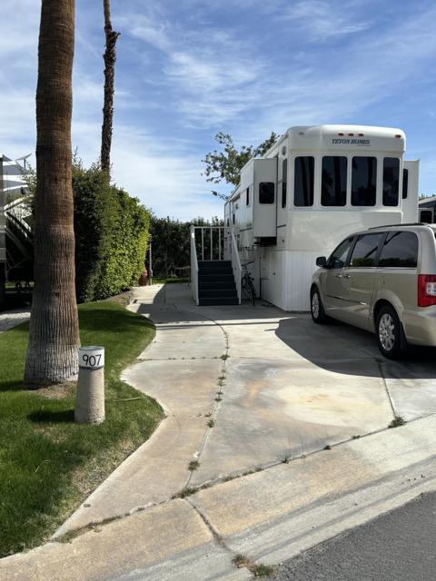 69411 Ramon Road, Cathedral City CA: https://media.crmls.org/mediaz/2af297f2-4cfa-4c25-a805-6f6625b9e9be.jpg