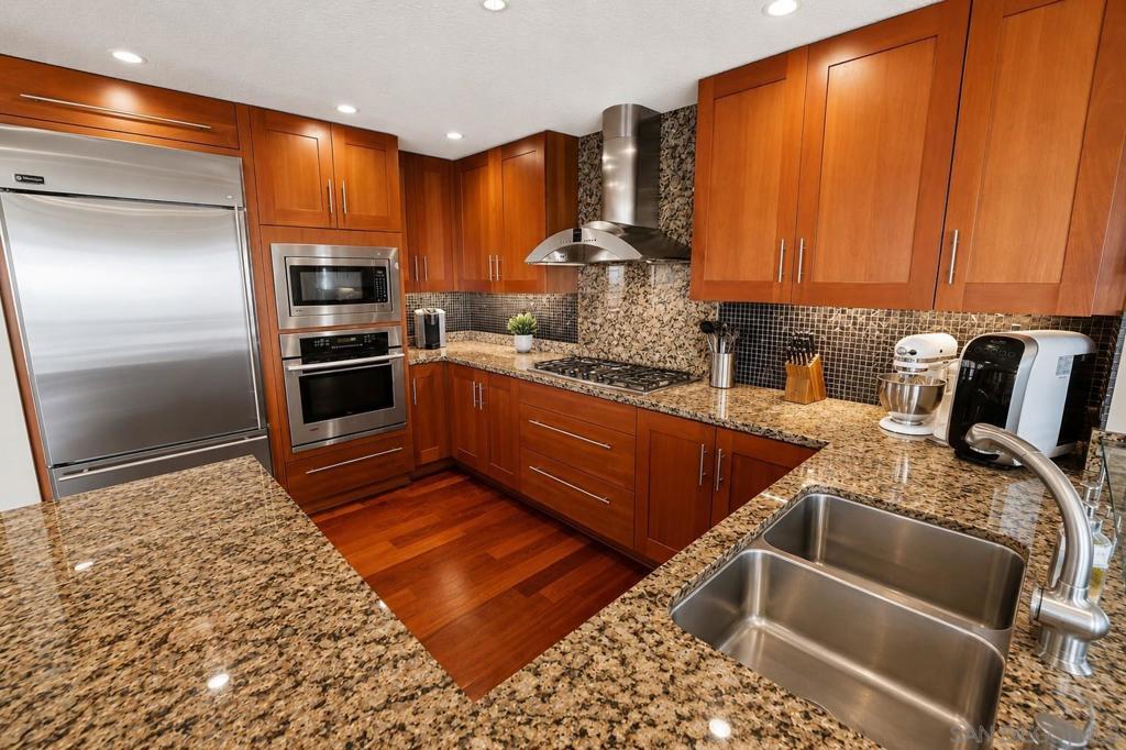 1205 Pacific Hwy - photo 8