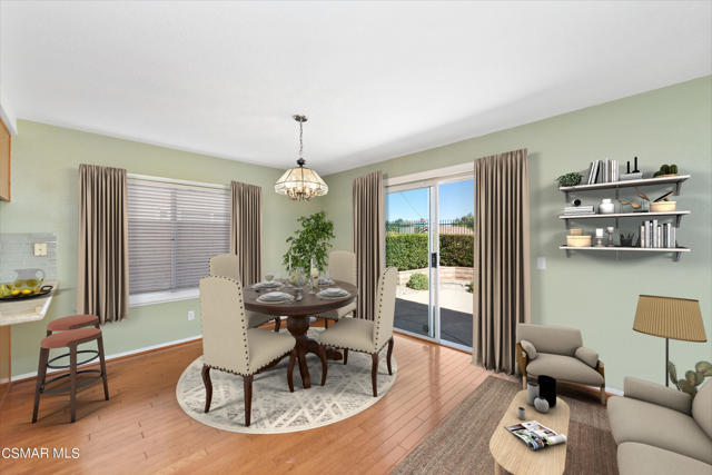 Breakfast Nook/Family Room