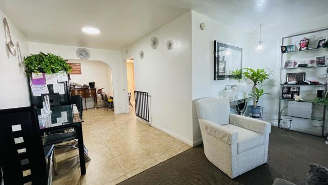 Image 6 of 44 For 43930 Towne Street