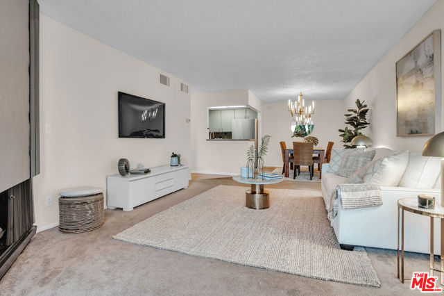 12830 Burbank Boulevard, Valley Village CA: https://media.crmls.org/mediaz/2af4a6e6-2f83-405e-8693-a9b238c3a9c6.jpg