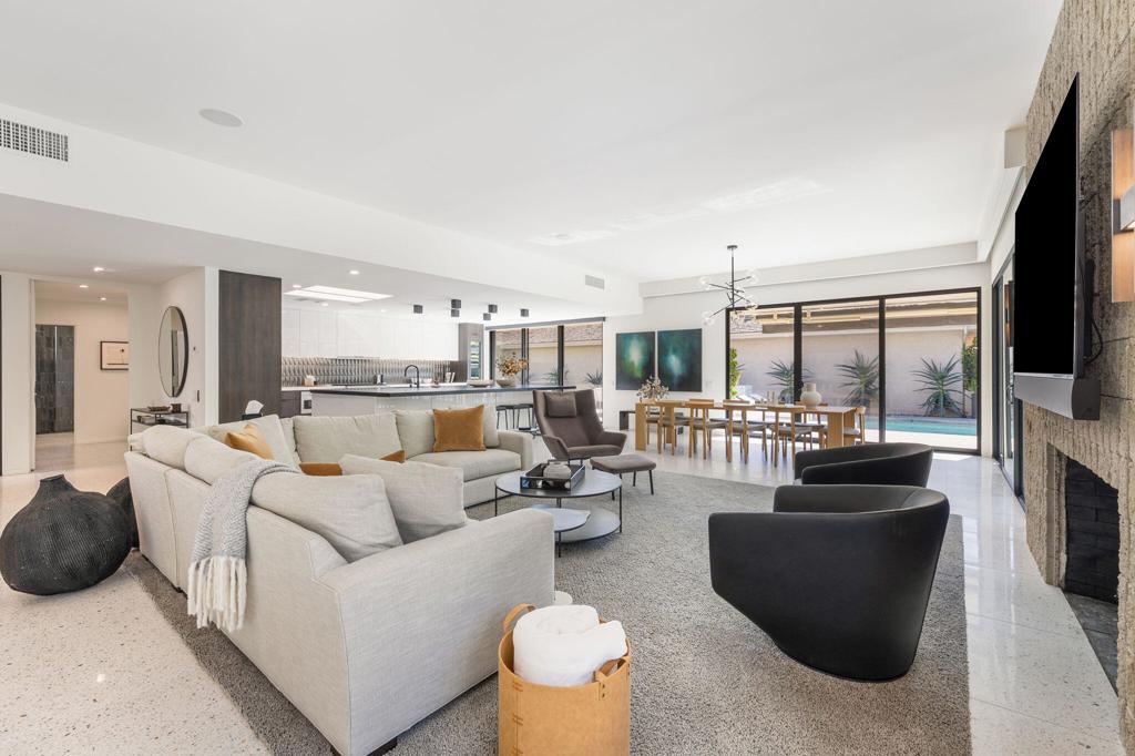 MLS #219137882DA image #3