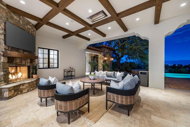 49925 Canyon View Drive, Palm Desert CA: https://media.crmls.org/mediaz/2af6e0fa-2cff-4fa7-9deb-2dcfcca76fb4.jpg