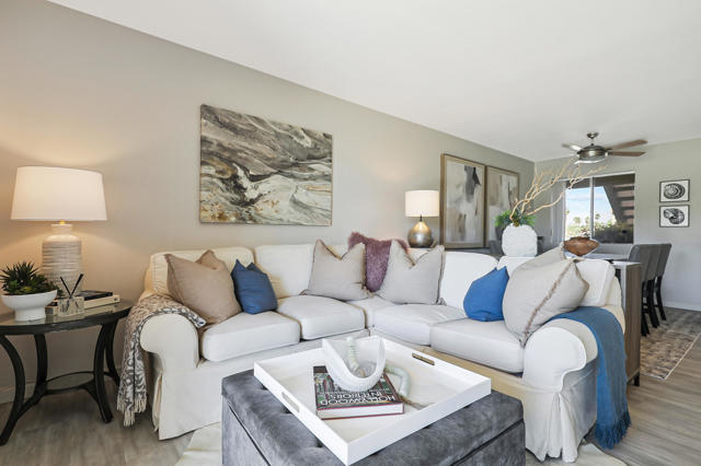 Image 4 of 33 For 78347 Terra Cotta Court