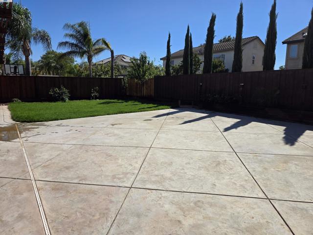 1906 Wilson Ct, Antioch CA: https://media.crmls.org/mediaz/2afa3098-6c9e-4041-8a85-9fd91a730810.jpg