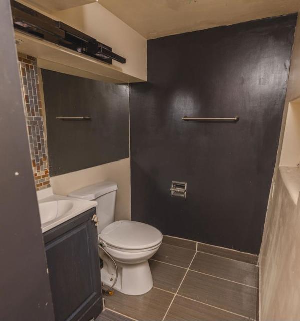 1034 Hellam Street, Monterey CA: https://media.crmls.org/mediaz/2afadf7b-cea8-4399-abb1-017cd73fc8a2.jpg