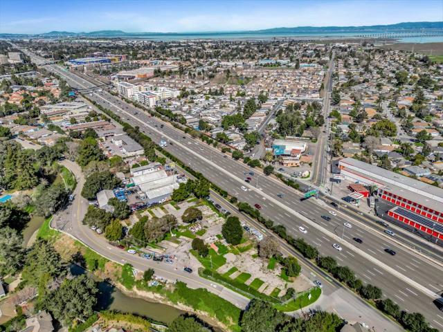 1893 Woodland Avenue, East Palo Alto CA: https://media.crmls.org/mediaz/2afb1a81-f38d-4119-a3f8-14ca55498ae1.jpg