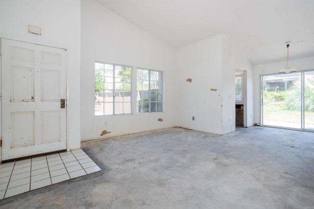 Detail Gallery Image 5 of 25 For 4526 Hartford Pl, Carlsbad,  CA 92010 - 2 Beds | 2 Baths