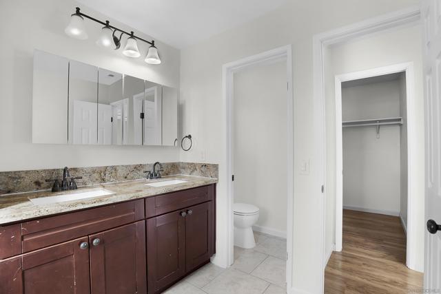 7742 Parma Ln, San Diego CA: https://media.crmls.org/mediaz/2afbf72b-f7a2-4a21-99ac-462550bb15d8.jpg