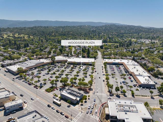 2403 Washington Avenue, Redwood City CA: https://media.crmls.org/mediaz/2afd2fec-181e-4cda-ac10-04c8d9b5119e.jpg