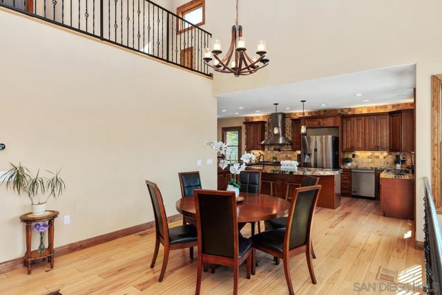 18585 Deer Valley Estates, Poway CA: https://media.crmls.org/mediaz/2afdd55f-1041-4ffc-86d8-a1f0e756ca5e.jpg
