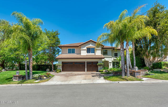 213 Heath Meadow Court, Simi Valley CA: https://media.crmls.org/mediaz/2afe33f8-d643-45e7-9f18-e74936fd323f.jpg