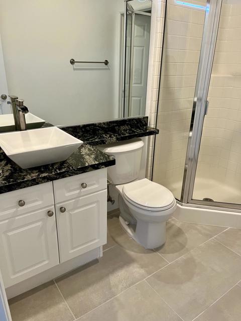 82602 Tivoli, Indio CA: https://media.crmls.org/mediaz/2afff3c7-3b99-4ef9-b780-b475cd325bc9.jpg