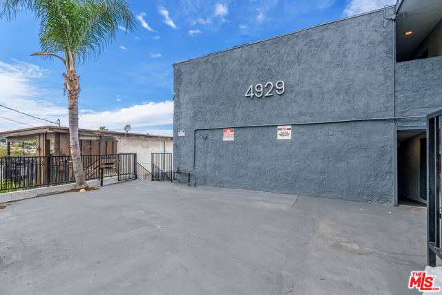 Image 2 for 4929 Lynnfield St, Los Angeles, CA 90032
