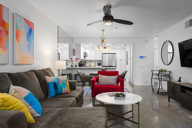 500 E Amado Road, Palm Springs CA: https://media.crmls.org/mediaz/2b011193-adfb-4619-9f31-86f0d7f9c957.jpg