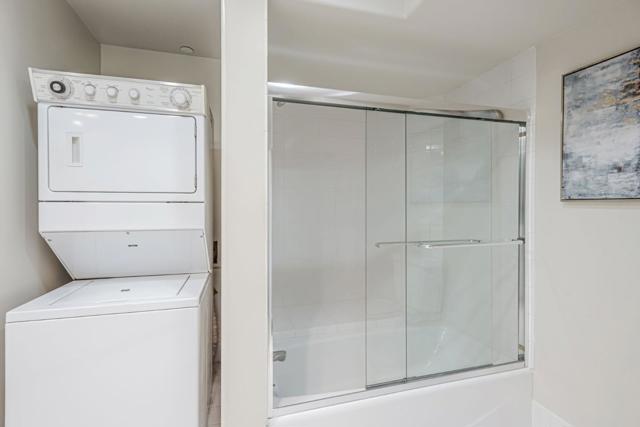 518 Almer Road, Burlingame CA: https://media.crmls.org/mediaz/2b022ae3-6e64-4ac3-9ecc-e21c4046c0b4.jpg