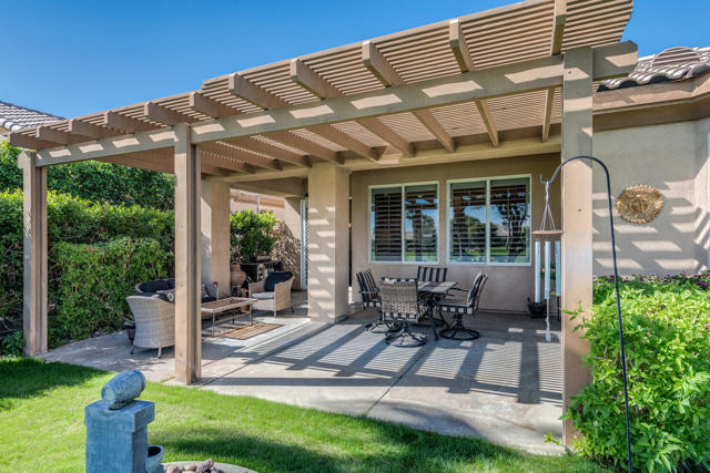 43328 Heritage Palms N Drive, Indio CA: https://media.crmls.org/mediaz/2b02753b-4abc-4b08-ad9d-ad83c5653d2d.jpg