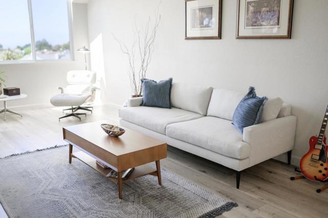 160 Seascape Ridge Drive, Aptos CA: https://media.crmls.org/mediaz/2b02b063-3673-4b30-b6ee-78fc4fb88d4d.jpg