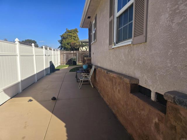 Image 3 of 18 For 6805 Rolando Knolls  B