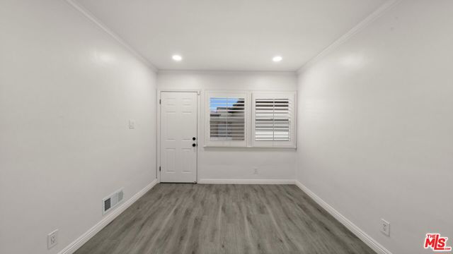 6311 La Tijera Boulevard, Los Angeles CA: https://media.crmls.org/mediaz/2b069313-71ee-45e7-a808-9d4a516e22bc.jpg