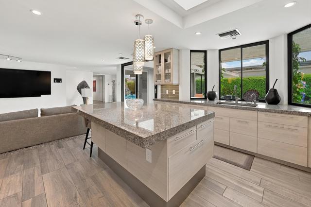 15 Colgate Drive, Rancho Mirage, CA 92270