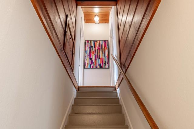 1222 Lincoln Avenue, Pacific Grove CA: https://media.crmls.org/mediaz/2b07bfbd-097b-4628-88f2-5992f865d277.jpg