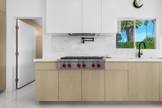 2622 S Calle Palo Fierro, Palm Springs CA: https://media.crmls.org/mediaz/2b0831b7-9853-4cca-bbfd-3744509c3f68.jpg