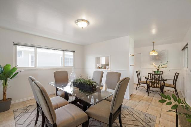 2225 Salisbury Way, San Mateo CA: https://media.crmls.org/mediaz/2b084685-200b-4970-a4de-20cb651c92d0.jpg