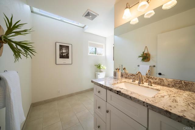 3890 Vista Campana S, Oceanside CA: https://media.crmls.org/mediaz/2b091d70-582f-47e3-aab8-662ed3ff37ad.jpg