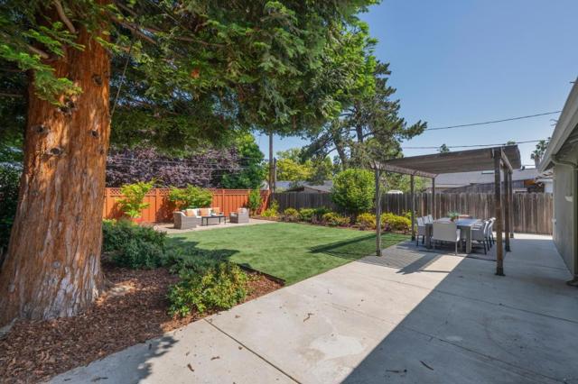 1024 Inverness Drive, San Carlos CA: https://media.crmls.org/mediaz/2b0944f1-636b-41ae-a7cc-b132cb8f28c9.jpg