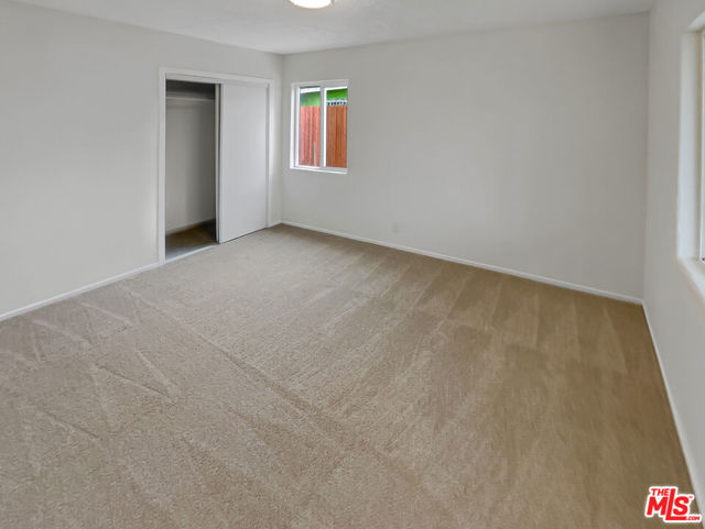 10692 Sycamore Avenue, Stanton CA: https://media.crmls.org/mediaz/2b09b1be-aa48-45b9-b655-d543eaf458ab.jpg