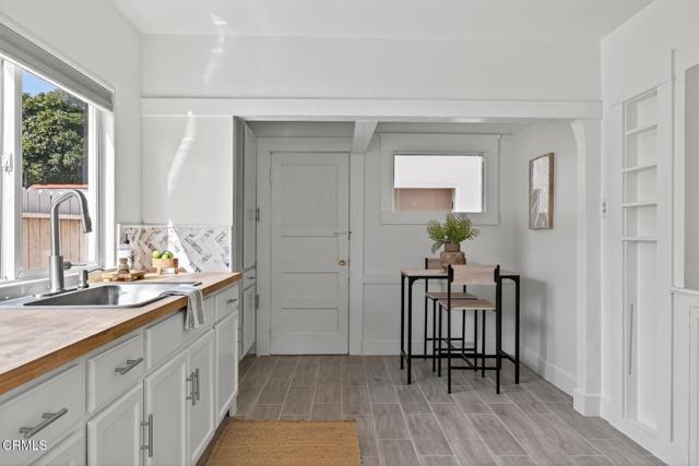 Detail Gallery Image 5 of 22 For 295 W Mission Ave, Ventura,  CA 93001 - – Beds | – Baths