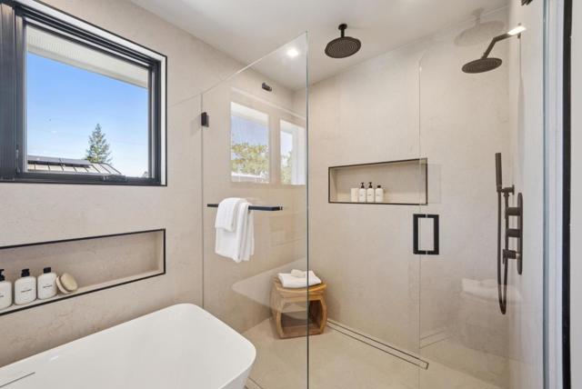 585 Cherry Avenue, Los Altos CA: https://media.crmls.org/mediaz/2b0a61b4-9264-442c-a3cf-30495693c041.jpg