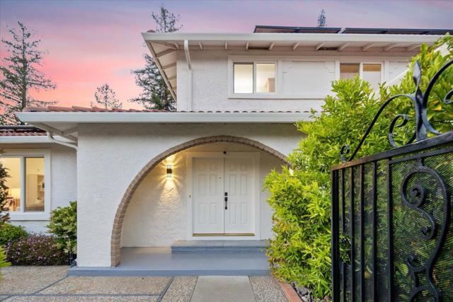21547 Rosario Avenue, Cupertino CA: https://media.crmls.org/mediaz/2b0b24ba-e373-4130-bc78-a219d614181c.jpg