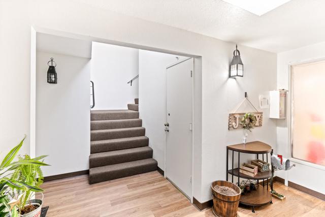 2419 Rowntree Way, South San Francisco CA: https://media.crmls.org/mediaz/2b0c4d23-043c-4fbb-9cc3-7a53024841ec.jpg