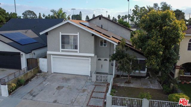 Image 2 for 12218 Renville St, Lakewood, CA 90715