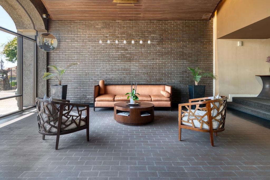 2B0D5A26 F975 41B1 A40C 435Df60129Ca 1555 Lakeside Drive #184, Oakland, Ca 94612 &Lt;Span Style='BackgroundColor:transparent;Padding:0Px;'&Gt; &Lt;Small&Gt; &Lt;I&Gt; &Lt;/I&Gt; &Lt;/Small&Gt;&Lt;/Span&Gt;