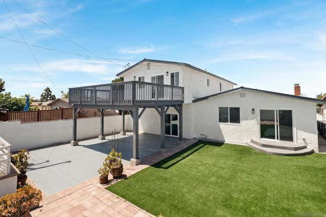 3781 Ashford St, San Diego CA: https://media.crmls.org/mediaz/2b0d7b94-12ca-4d9b-b04b-d77a6707fa87.jpg