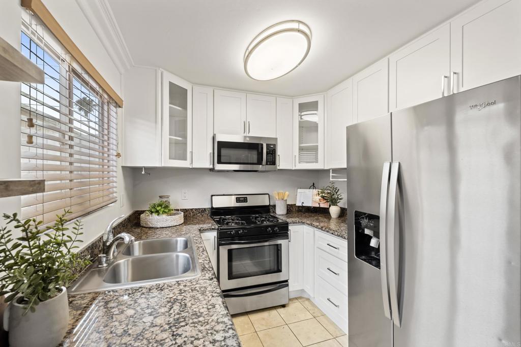 4548 Hawley Boulevard - photo 13