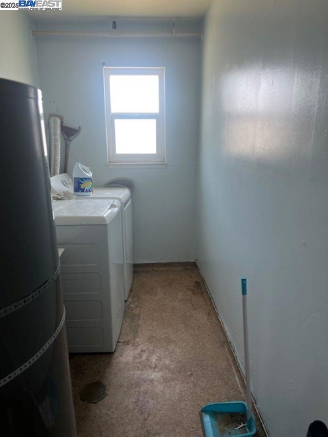 4201 West St, Oakland CA: https://media.crmls.org/mediaz/2b0ee8e6-9872-4a42-9df7-72fb0e8640a9.jpg