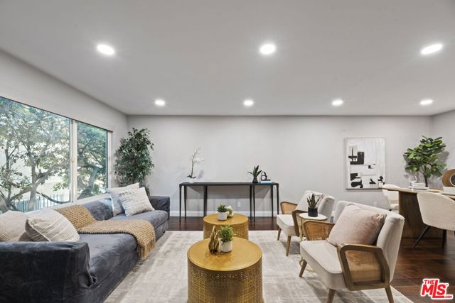 1541 Stoner Avenue, Los Angeles CA: https://media.crmls.org/mediaz/2b0f419a-cac7-499e-84f8-918f473107b9.jpg