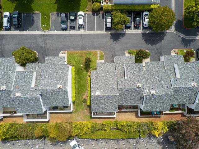 1505 42nd Avenue, Capitola CA: https://media.crmls.org/mediaz/2b14cb4b-0864-4cd2-9157-4e44e4a12cdd.jpg