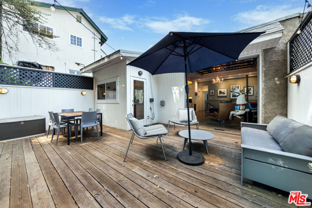 8328 Kirkwood Drive, Los Angeles CA: https://media.crmls.org/mediaz/2b15ec75-8e7a-49d5-9fd2-cf75b5efa691.jpg