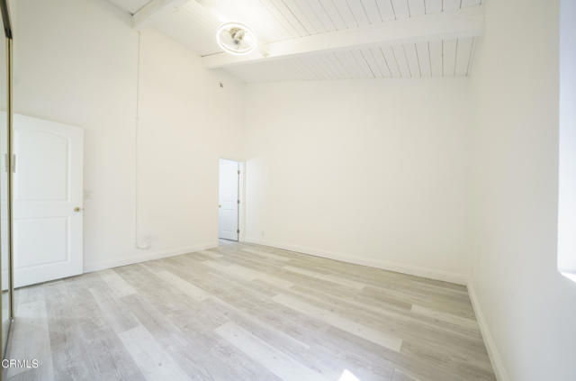 4925 Indian Wood Road, Culver City CA: https://media.crmls.org/mediaz/2b164c05-fed8-41aa-b675-30bd0eafaf28.jpg
