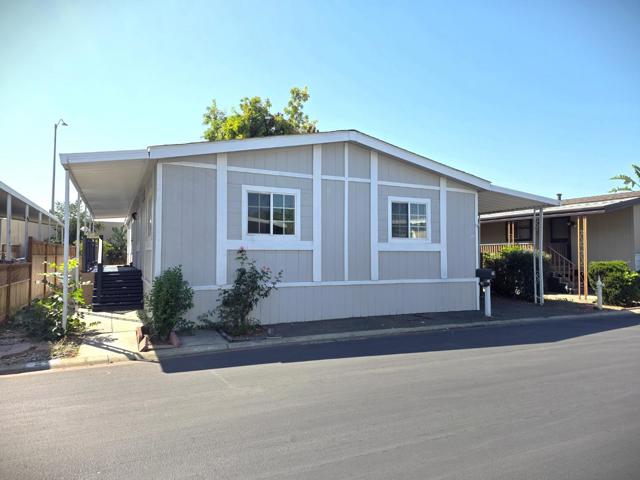 1520 E Capitol Expressway, San Jose CA: https://media.crmls.org/mediaz/2b178f3e-0509-4954-a487-2ff2ce65c8a5.jpg