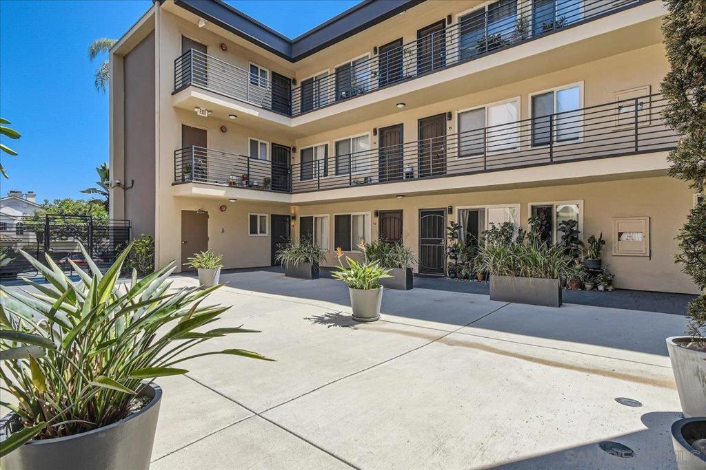 4180 Louisiana St #1K