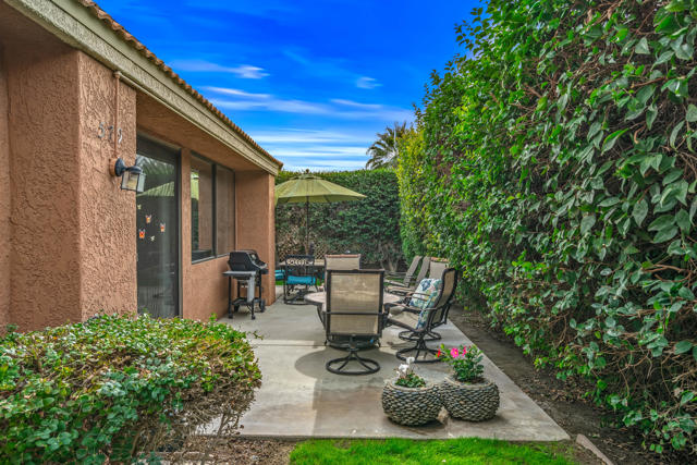 Image 32 of 36 For 76579 Sheba Way