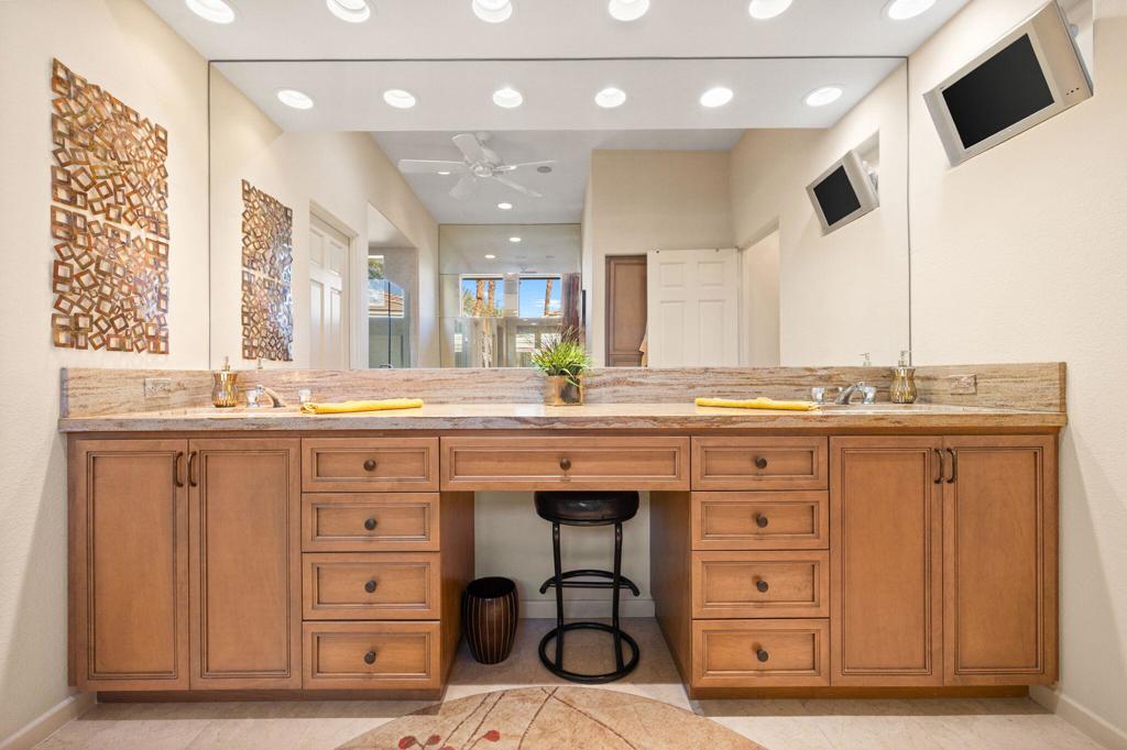 MLS #219138579DA image #35