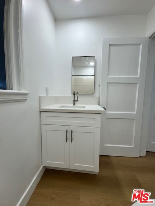 8732 Dorrington Avenue, West Hollywood CA: https://media.crmls.org/mediaz/2b1a606f-7e69-4900-830c-ed6abe2d1f29.jpg